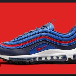 Boys 5.5. New in box